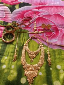 Gold Plated Jewellery Set