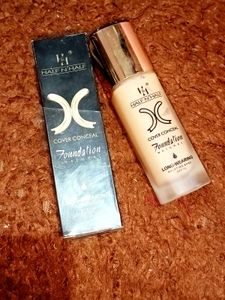 FOUNDATION WHICH GIVE U NATURAL LOOK