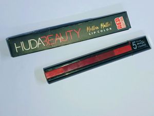Huda Beauty Molten Matte Lip Colour 5 In 1 Lipstic