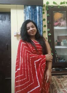 Elegant Red &amp; White Saree With Attached Blouse P
