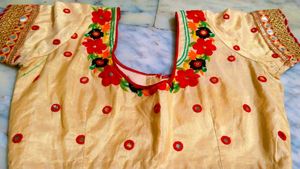 Golden Blouse Designer 🎉