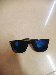 Ray-Ban Brand New Price 3999 Retro Sunglasses