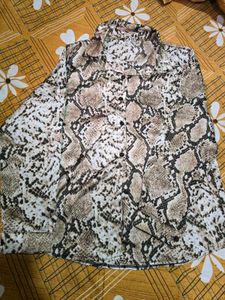 Leopard Print Long Sleeve Shirt