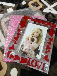 LOVE Photo Frame in absolute new condition