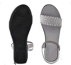 Versatile Women Flat And Sandals