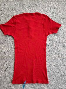 Vintage Levi&#39;s Red Henley T-Shirt