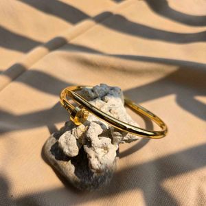CARTIER inspired Nail Handcuff