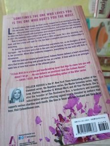 It Ends With Us - Colleen Hoover