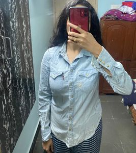 levis denim shirt