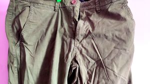 Green 💚 jeans For Man , Size 38