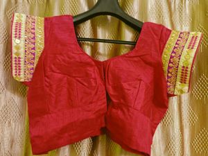 Elegant Olive Green Saree With Blouse