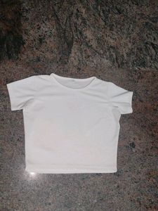 White Crop Top Tshirt