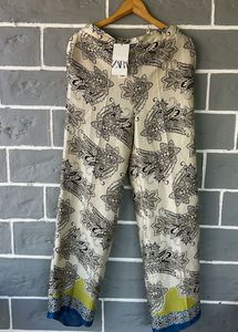 Zara Printed Casual Pants