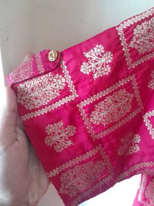 Beautiful Mirror-Worked Pink Kurta