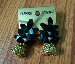 Western or Traditional Earrings | Glossy Black