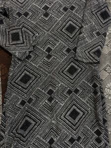 Patterned Bodycon midi shimmer Sleeve Dress