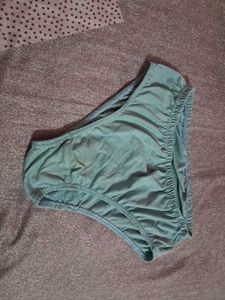 Brief