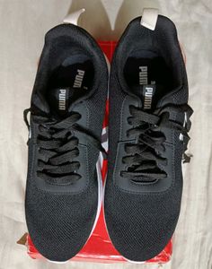Original Puma Black And White Shoe