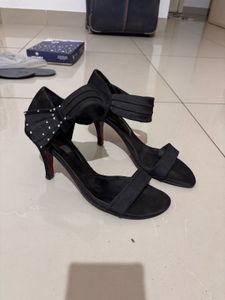 Gorgeous Black Heels For Sale!