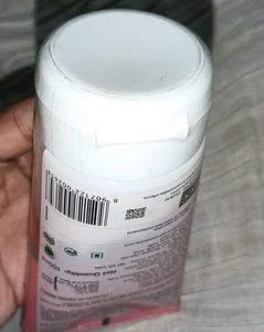 VLCC Natural Mulberry and Rose Fairness Facewash