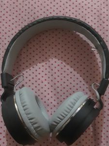 SH12 Bluetooth Headphones With Charging Cable