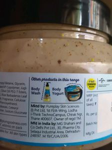 Plum BodyLovin&#39; Minions Scrub