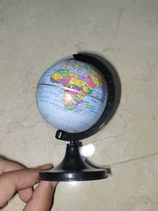 Mini Globe – Explore the World in Your Hands!