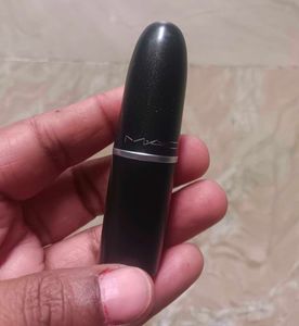 Og MAC Regular Lipstick In Shade All Fired UP