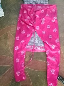 pink with gray stitched chudithar
