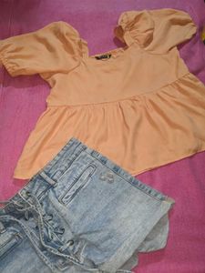 Peach Fleared Balloon Sleeves Top