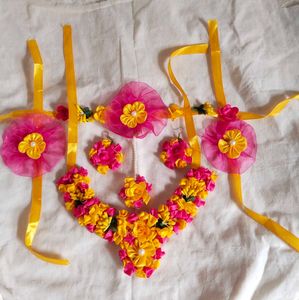 Floral Jewelry Set
