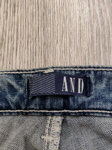 Sc9269 AND Jeans Waist 30