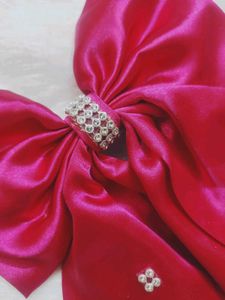 Long Tail Bow With Rhinestone