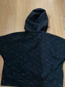 Black Patterned Cropped Hoodie