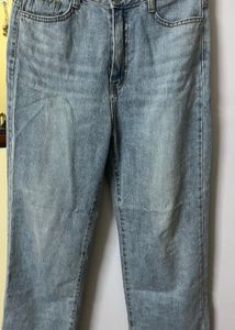 Light Wash Denim Jeans