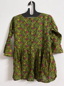 Floral Green Top