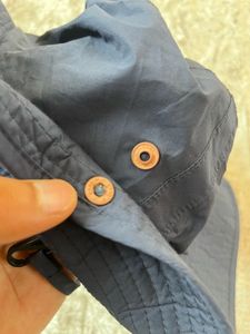 Columbia Hat Omni heat for trekking