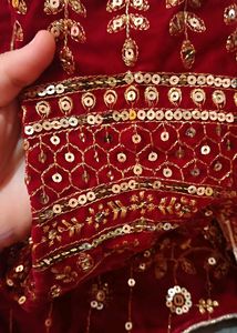 Totally new close Up Video Add Trendy Gown