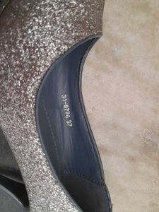 Mochi Brand,size  37