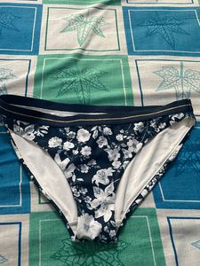 H&M Bikini Wear