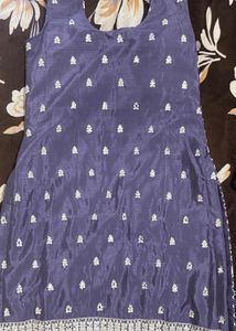 Elegant Embroidered Salwar Kameez Set