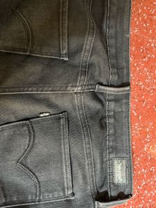 Levis Black Jean