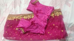 Rani pink saree.(ONLY CASH)