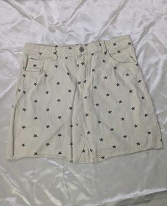 Star Printed Mini Skirt