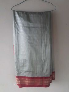Elegant pattu saree without blouse