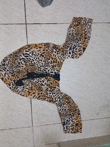 Stylish Animal Print Top