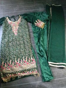 Elegant Green Embroidered Salwar Suit