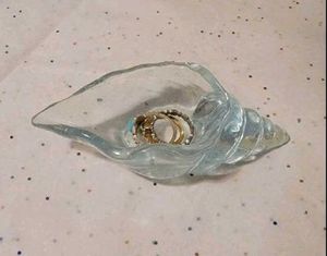 Showpiece/ T Light Holder