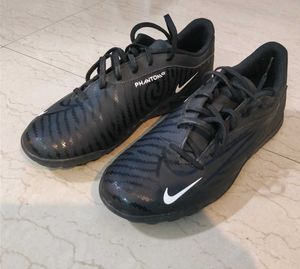 Nike Phantom Black Football Turf Boots UK 6