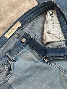 Gap Two-Tone Cropped Jeans